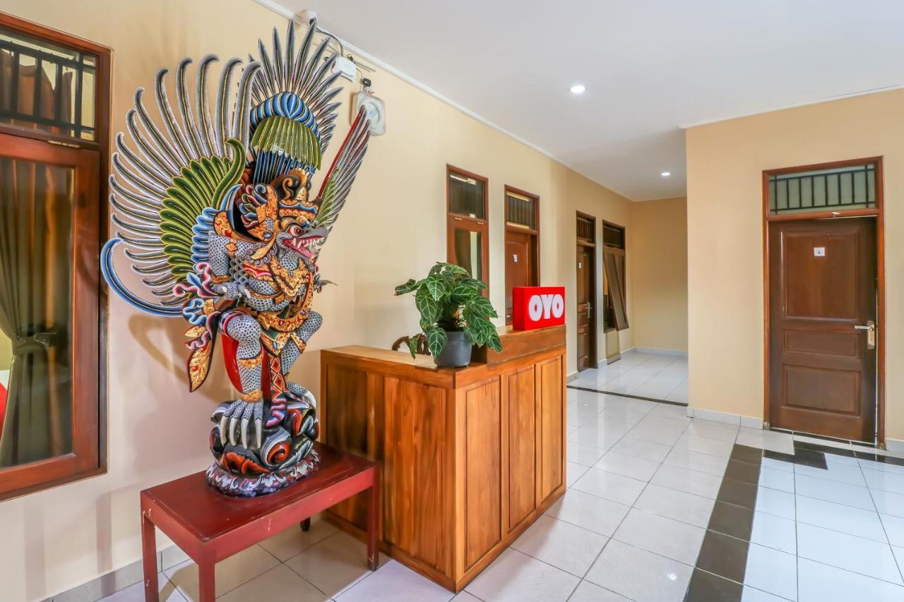 Super Oyo 2280 Wisma Guntur II Денпасар Екстериор снимка