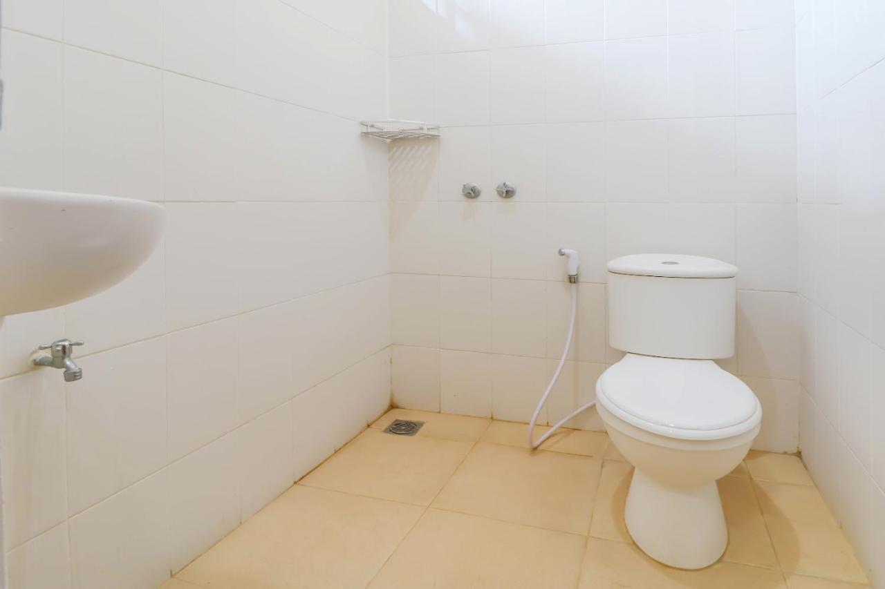 Super Oyo 2280 Wisma Guntur II Денпасар Екстериор снимка